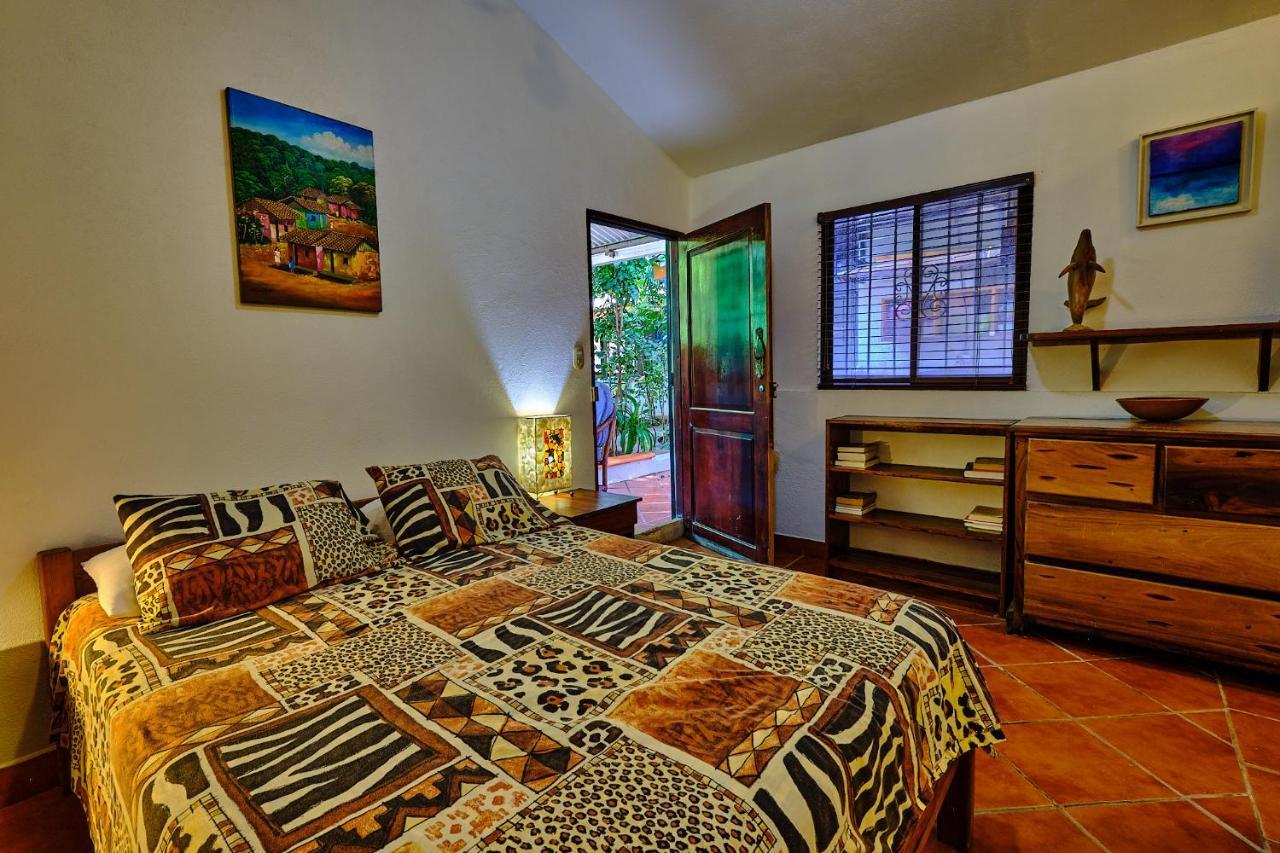 Casa Smilin' Dog Apartman Tamarindo Kültér fotó